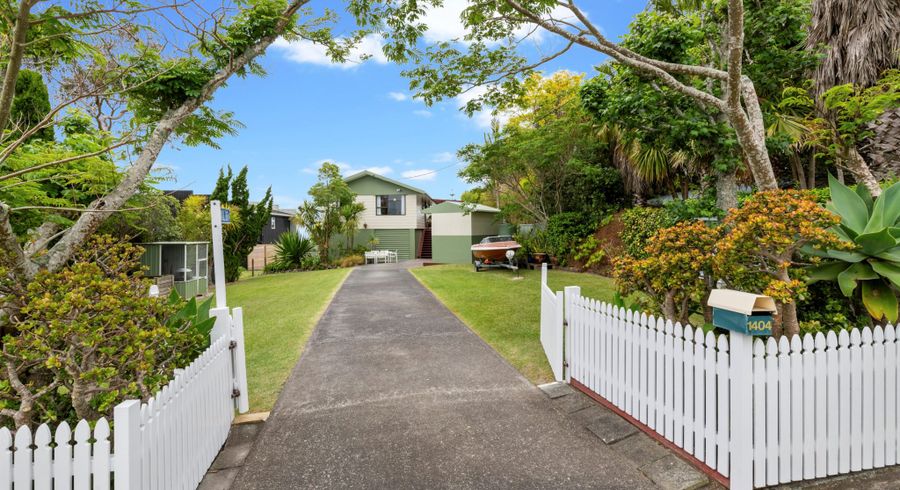  at 1404 Whangaparaoa Road, Army Bay, Rodney, Auckland