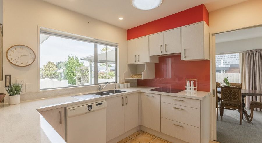 at 318 Manly Street, Paraparaumu Beach, Kapiti Coast, Wellington