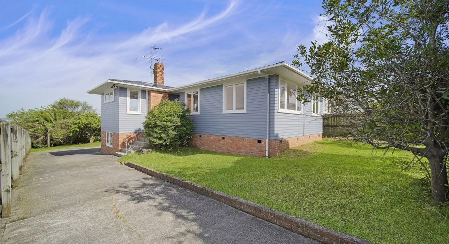  at 220 Sturges Road, Henderson, Waitakere City, Auckland
