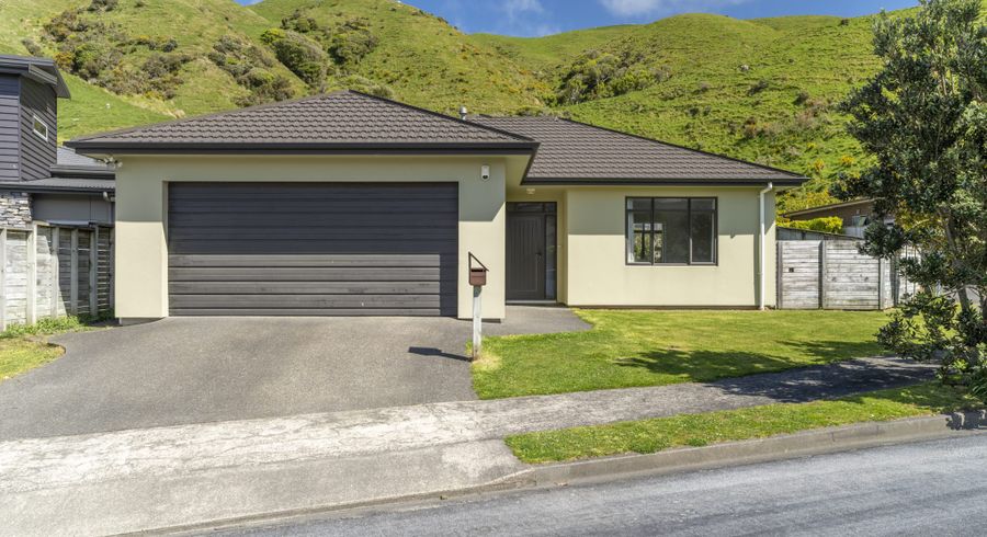  at 13 Yarnbrook Grove, Churton Park, Wellington