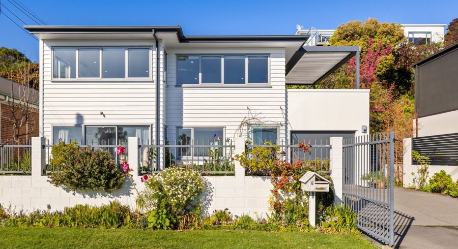  at 6 McCormacks Bay Road, Mount Pleasant, Christchurch City, Canterbury