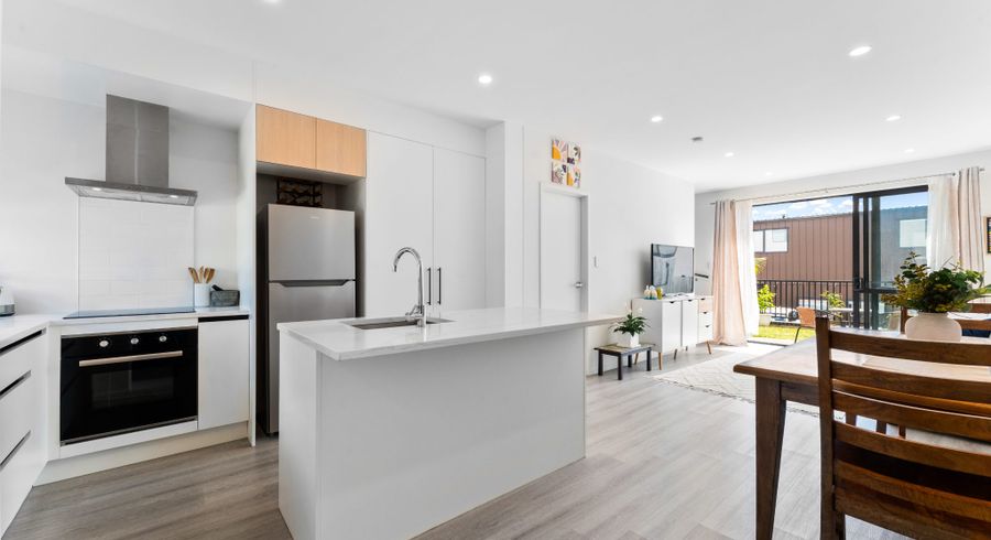  at 10 Clay Works Lane, New Lynn, Waitakere City, Auckland