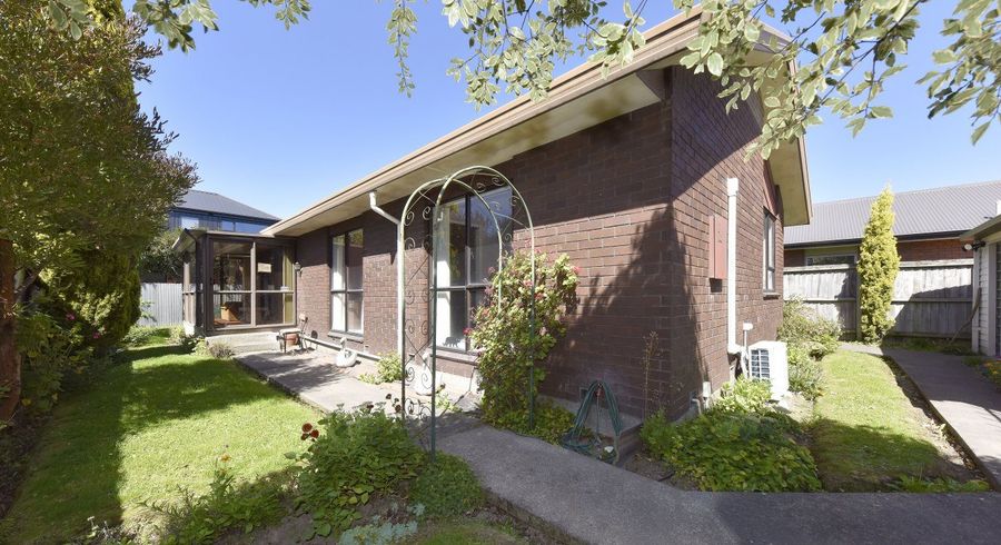  at 2/16B Ward Street, Addington, Christchurch City, Canterbury