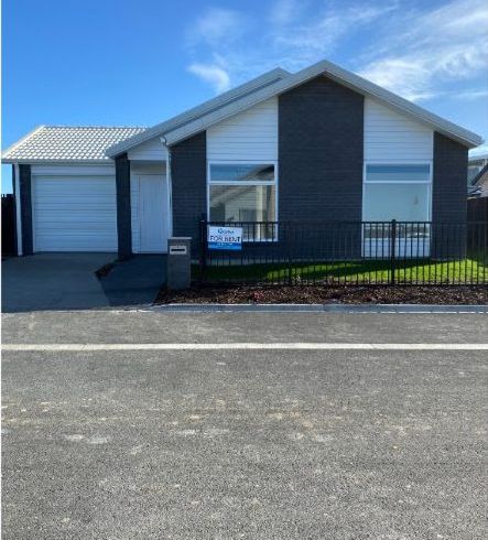  at 4 Kaakano Lane, Temple View, Hamilton