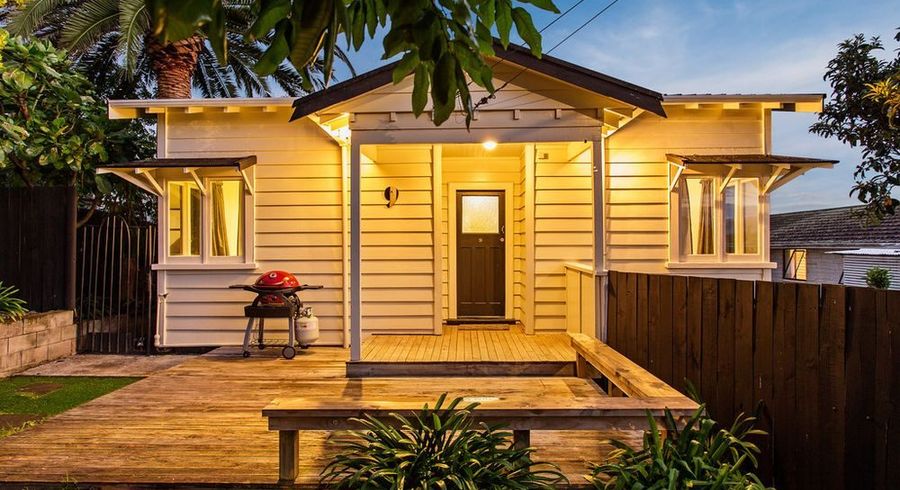  at 9 Crayford Street West, Avondale, Auckland City, Auckland