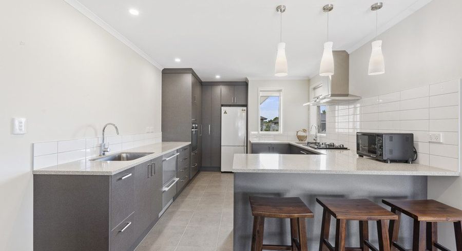  at 5 Rohea Place, Opaheke, Papakura