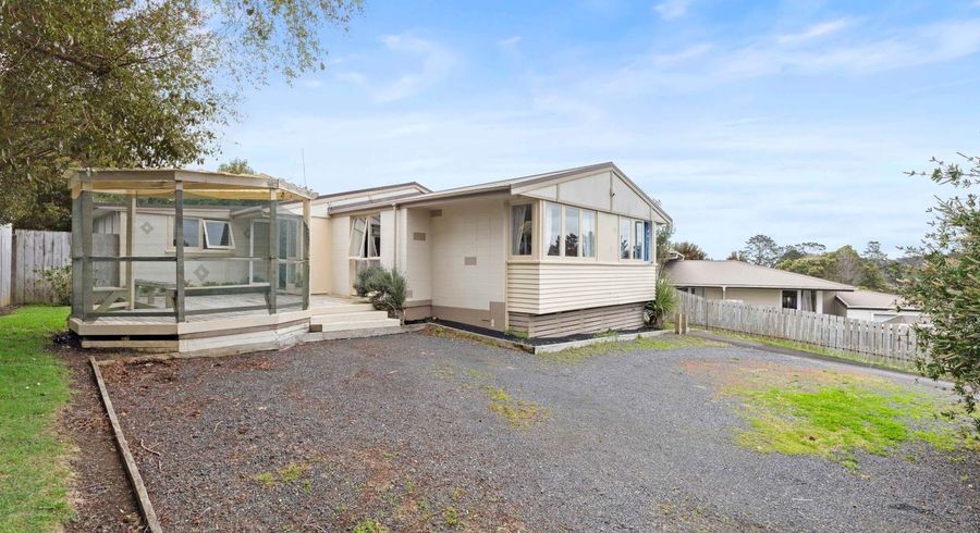 at 28  Totara Street, Waiuku, Franklin, Auckland