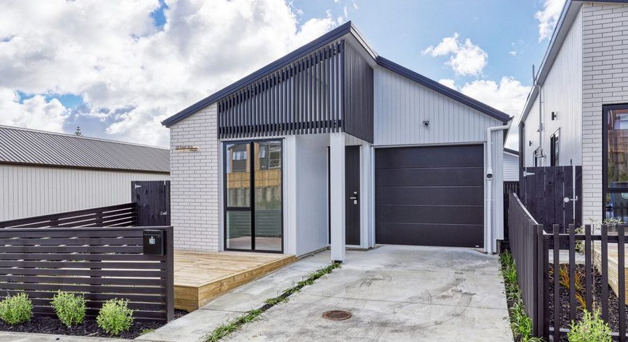  at 20 Papai Lane, Massey, Waitakere City, Auckland