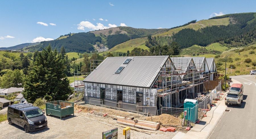  at 4 Hill Tops Way, Stoke, Nelson, Nelson / Tasman