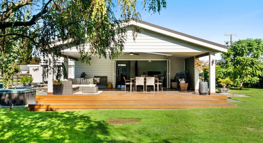  at 4 Johns Road, Jervoistown, Napier, Hawke's Bay