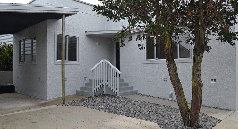  at 34 Wallath Road, Onehunga, Auckland
