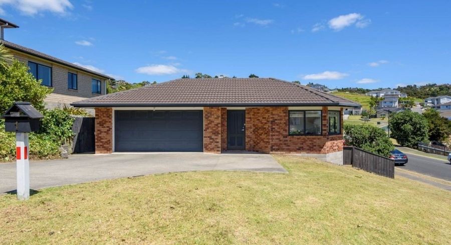  at 1 Barwick Place, Stanmore Bay, Rodney, Auckland