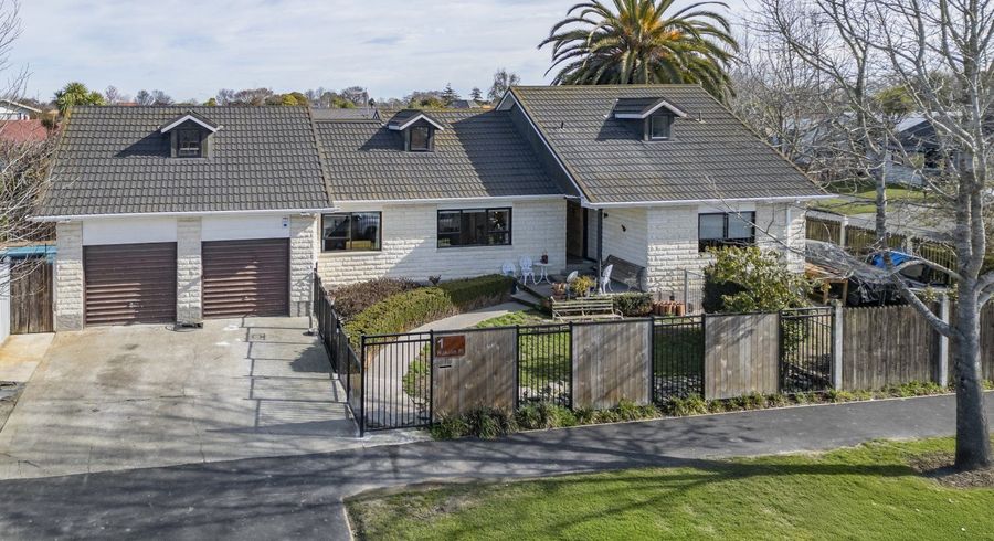  at 1 Wakelin Place, Redwood, Christchurch City, Canterbury