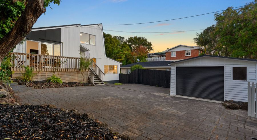  at 8 Dakota Avenue, Beach Haven, North Shore City, Auckland
