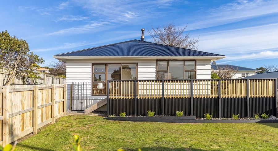  at 4 Fincham Road, Raumati Beach, Kapiti Coast, Wellington