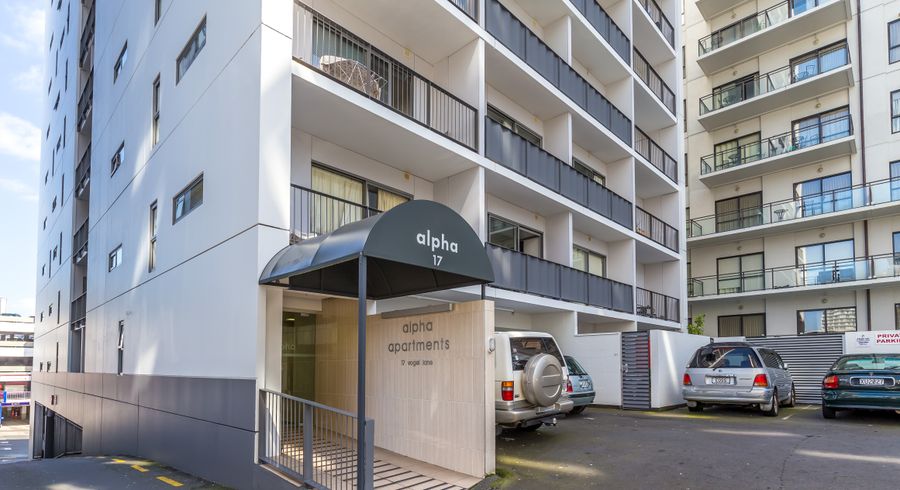  at 704/17 Vogel Lane, Auckland Central, Auckland