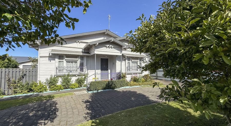  at 302 Willowpark Road North, Hastings