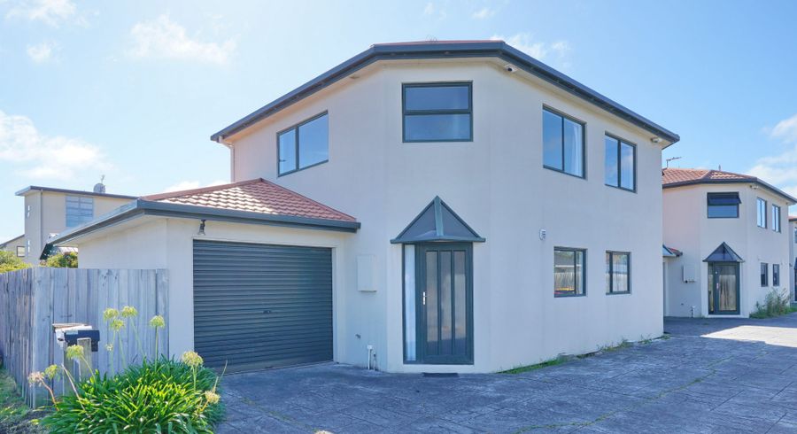  at 1/436 Barbadoes Street, Edgeware, Christchurch