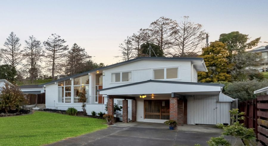  at 71 Beechdale Crescent, Pakuranga Heights, Manukau City, Auckland