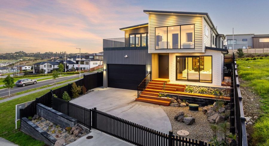  at 3 Waitai Close, Long Bay, North Shore City, Auckland
