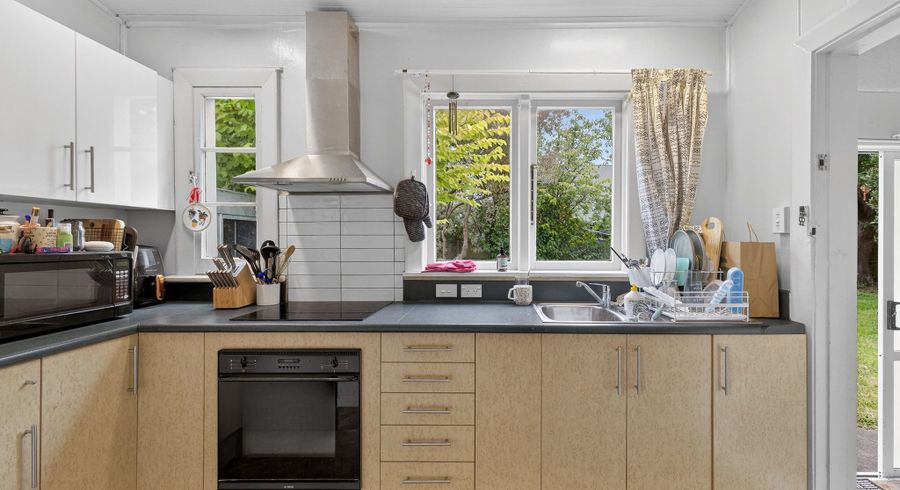  at 39 Cranford Street, St. Albans, Christchurch City, Canterbury