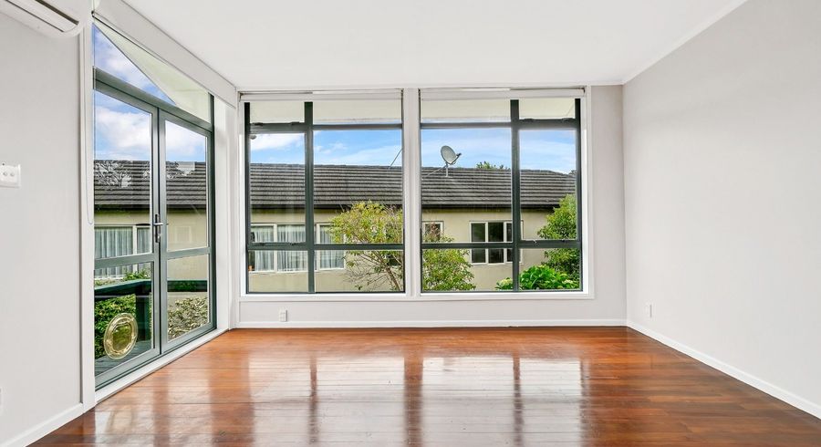 at 2/20A Haast Street, Remuera, Auckland City, Auckland