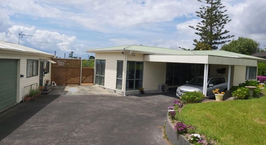  at 40 Waimumu Road, Massey, Waitakere City, Auckland