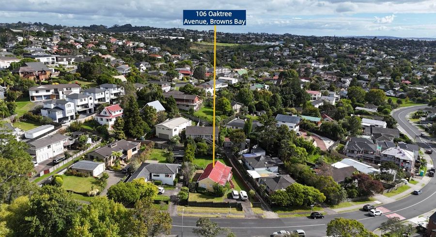  at 106 Oaktree Avenue, Browns Bay, North Shore City, Auckland