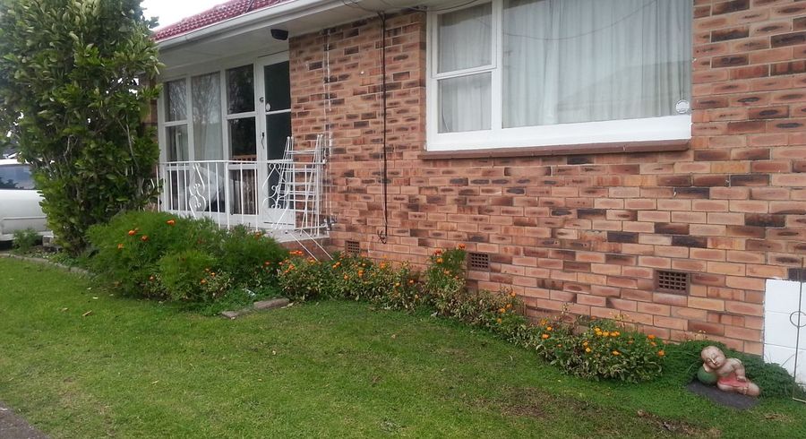  at 1/24 Harris Road, Mount Wellington, Auckland