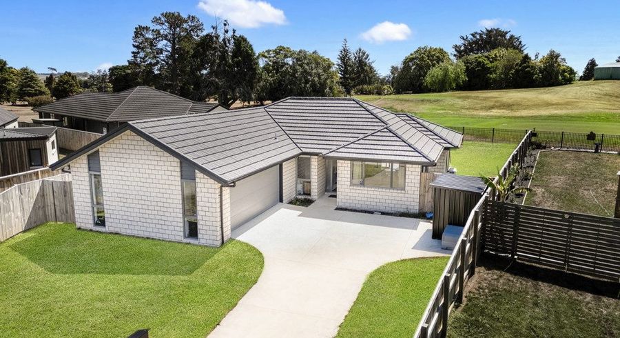  at 51 Murray Ward Drive, Te Kauwhata, Te Kauwhata