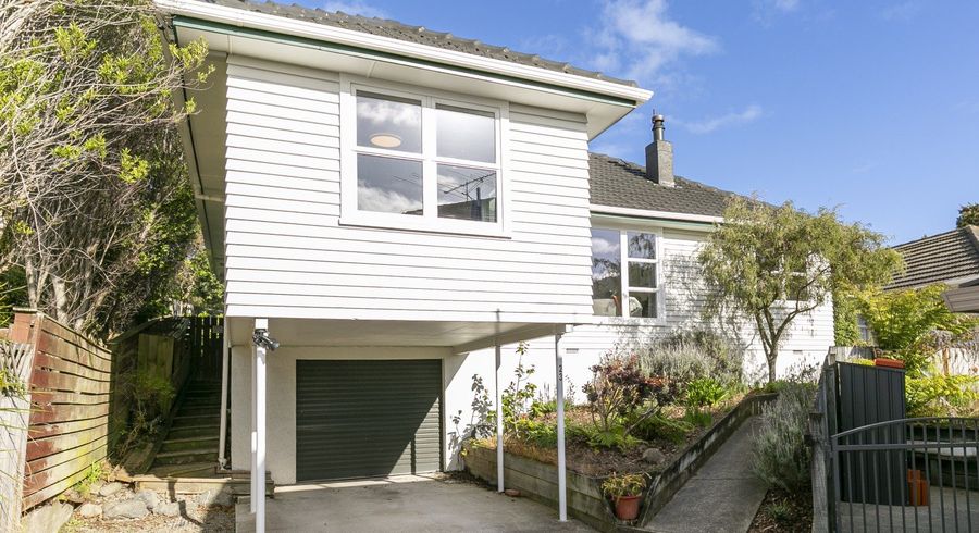  at 23 Larsen Crescent, Tawa, Wellington