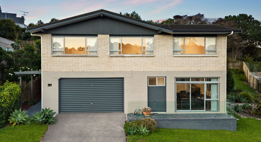  at 8 Coromandel Crescent, Mairangi Bay, North Shore City, Auckland