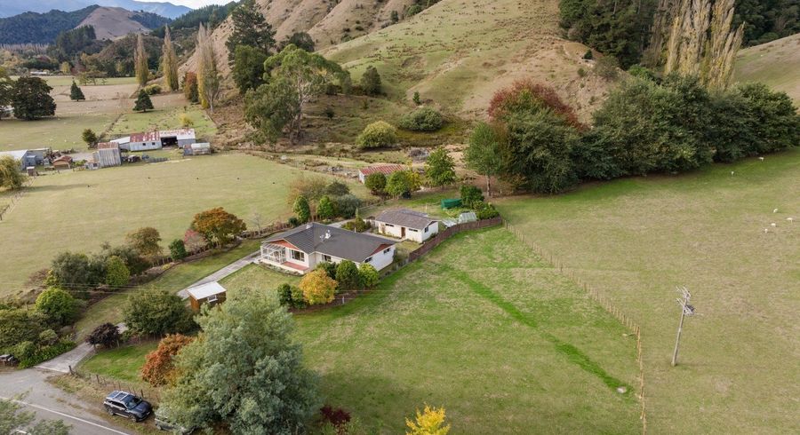  at 1978 Dovedale Road, Woodstock