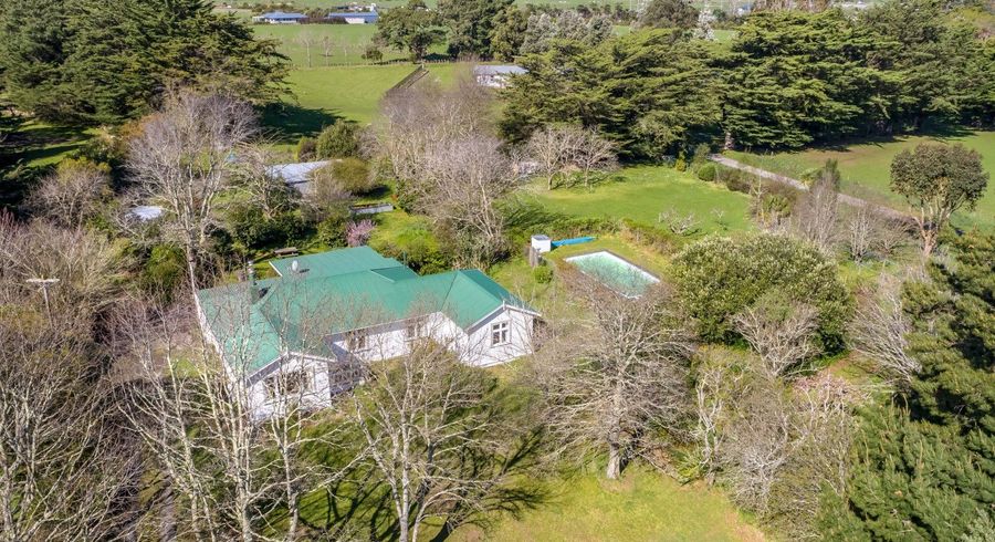  at 96 Chester Road, Clareville, Carterton