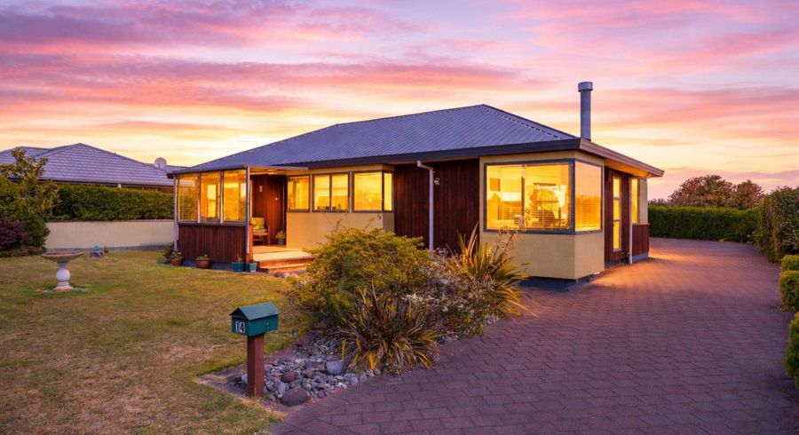 at 14 Fairview Terrace, Waipahihi, Taupo, Waikato