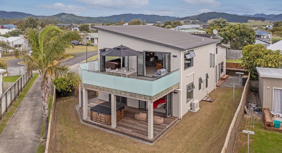  at 105 Totara Place, Matarangi, Whitianga