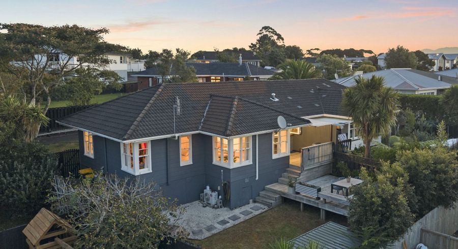  at 1/57 Sunnyside Road, Sunnyvale, Waitakere City, Auckland