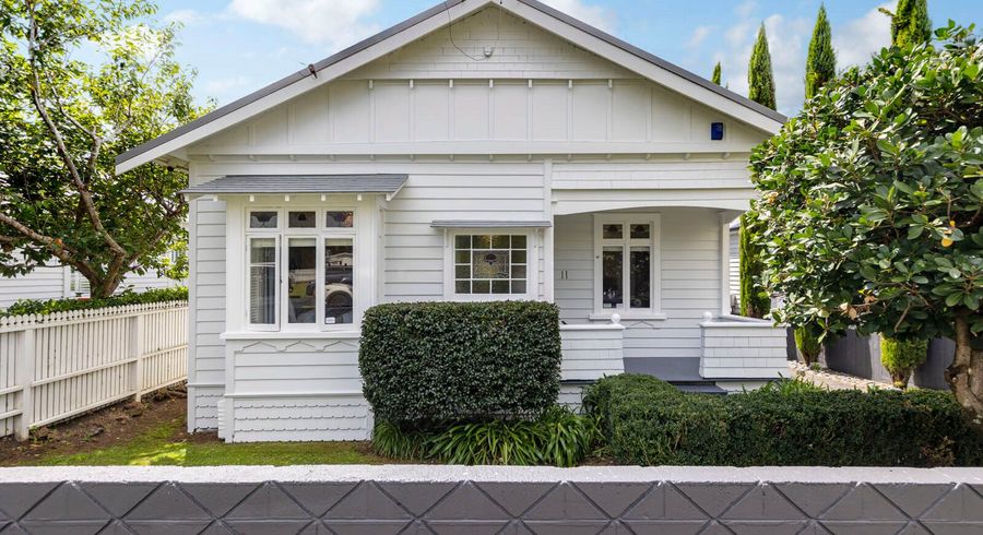  at 11 Shaw Street, Sandringham, Auckland