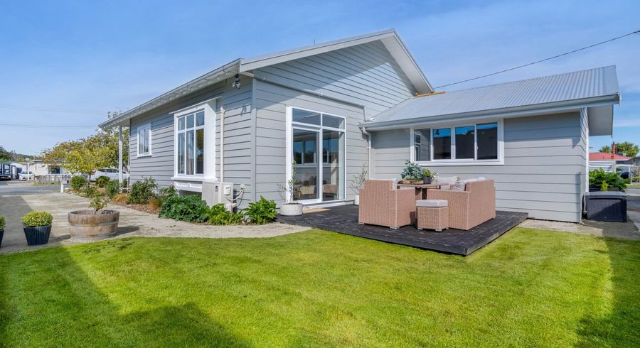  at 44 Queen Street, Winton, Winton