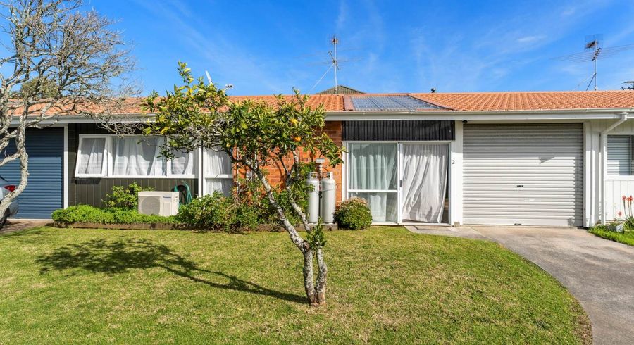  at 2/15 McIntyre Road, Mangere Bridge, Manukau City, Auckland