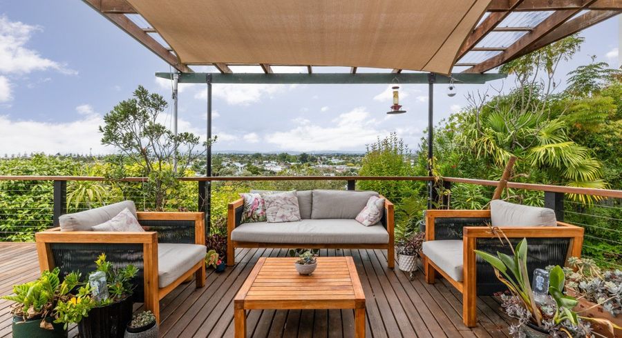  at 9 Havelock Terrace, Hospital Hill, Napier