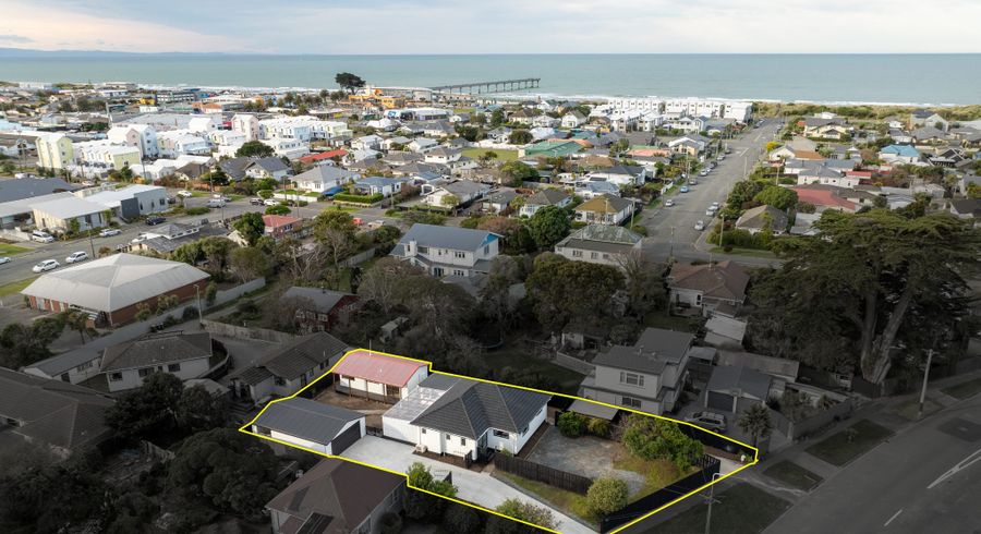  at 85 Owles Terrace, New Brighton, Christchurch City, Canterbury