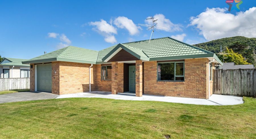  at 36 Mary Huse Grove, Manor Park, Lower Hutt