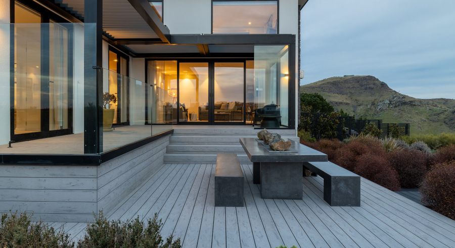  at 9 Parkridge Place, Mount Pleasant, Christchurch City, Canterbury