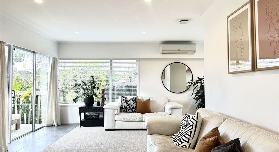  at 3/9 Roberts Avenue, Bayswater, Auckland