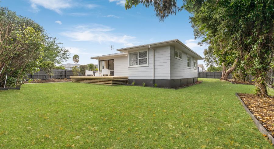  at 11 Burlington Place, Manurewa, Manukau City, Auckland