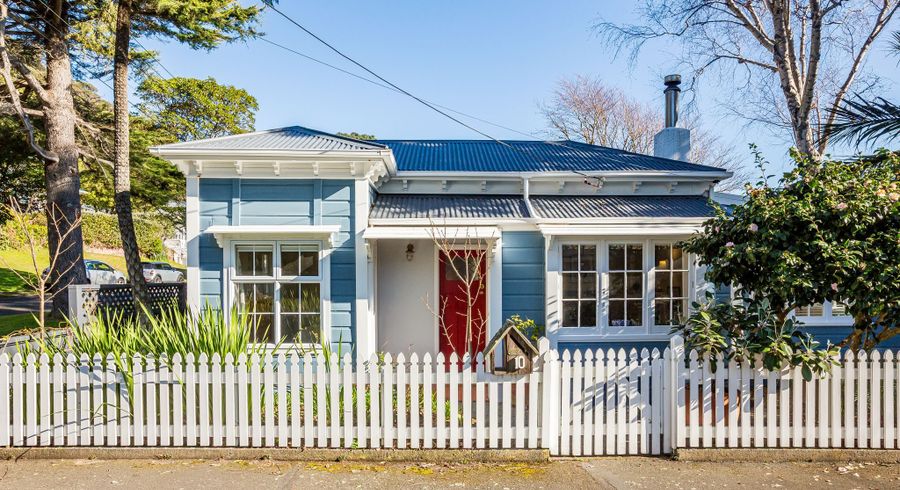  at 10 Kowhai Street, Eastbourne, Lower Hutt, Wellington