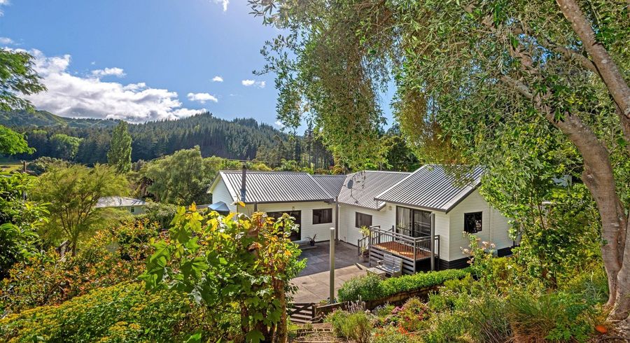  at 198 and 200 Barkers Hill Road, Whataupoko, Gisborne, Gisborne