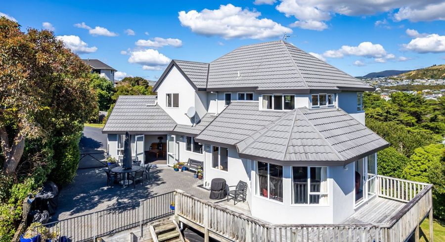  at 56 Molyneux Close, Whitby, Porirua, Wellington