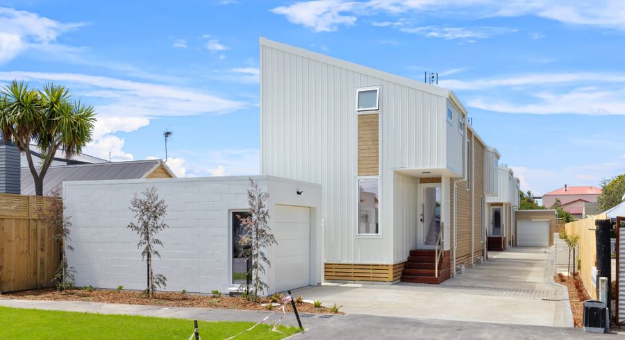  at 2/23 Howe Street, New Brighton, Christchurch City, Canterbury